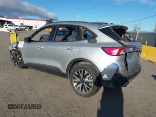 2020 Ford Escape SE Sport Hybrid with VIN 1FMCU0BZ9LUC42551, listed as a IAAI auction lot 40038986 with Not Provided miles and . Bid and sale history available at carsss.com. Image 3.