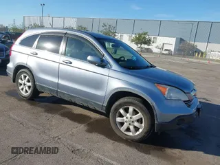 2007 Honda CR-V EX-L with VIN JHLRE38717C050364, listed as a IAAI auction lot 41871811 with 147,774 mi miles and . Bid and sale history available at carsss.com. Image 1.