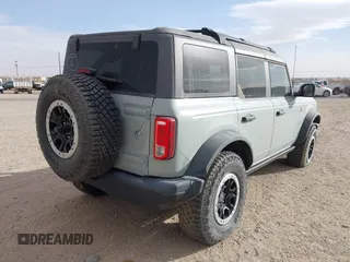 2022 Ford Bronco с VIN 1FMEE5DP8NLB10601, выставлен на аукционе IAAI как лот 37525258 с пробегом Не указан миль и . История ставок и продаж доступна на DreamBid. Изображение 4.