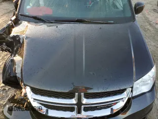 2018 Dodge Grand Caravan SXT with VIN 2C4RDGCG2JR346541, listed as a Copart auction lot 45321255 with 111,569 mi miles and Salvage Title. Bid and sale history available at DreamBid. Image 12.