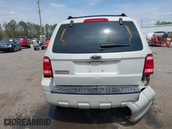 2008 Ford Escape XLS с VIN 1FMCU02Z78KC32703, выставлен на аукционе IAAI как лот 41998928 с пробегом 212 746 миль миль и . История ставок и продаж доступна на DreamBid. Изображение 16.