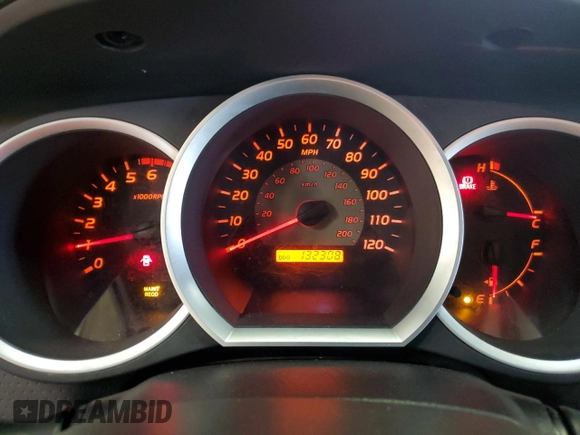 2010 Toyota Tacoma z VIN 5TEPX4ENXAZ672722, wystawiony jako Copart lot #58229425 z przebiegiem 132 308 mil mil oraz Czysty tytuł • Clean title. Historia ofert i sprzedaży dostępna na DreamBid. Obrazek 9.