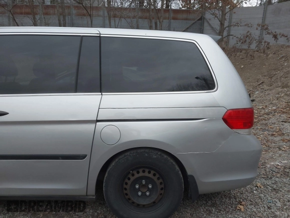 2010 Honda Odyssey LX with VIN 5FNRL3H26AB008709, listed as a IAAI auction lot 41836230 with 168,267 mi miles and . Bid and sale history available at DreamBid. Image 14.