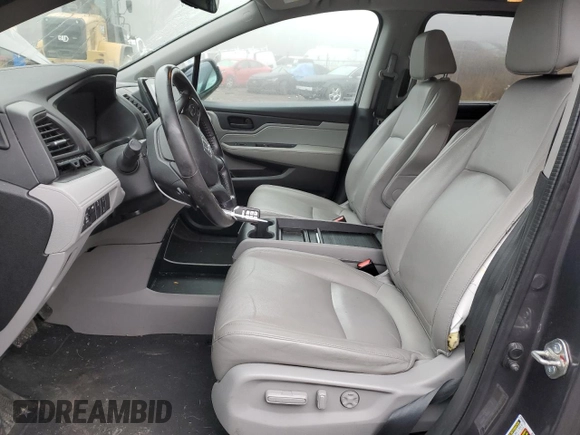 2018 Honda Odyssey EX-L with VIN 5FNRL6H77JB090625, listed as a Copart auction lot 84231104 with 92,413 mi miles and Salvage Title. Bid and sale history available at carsss.com. Image 7.