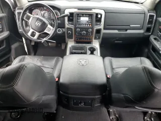 2016 Ram 2500 Laramie z VIN 3C6UR5NL3GG229955, wystawiony jako Copart lot #53573345 z przebiegiem 177 314 mil mil oraz Szkoda całkowita • Salvage title. Historia ofert i sprzedaży dostępna na DreamBid. Obrazek 8.