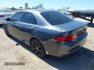 2004 Acura TSX w/Navigation with VIN JH4CL96944C024903, listed as a IAAI auction lot 41840272 with 225,595 mi miles. Bid and sale history available at carsss.com. Image 3.