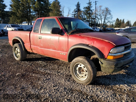 2001 Chevrolet S-10 LS with VIN 1GCCT19W818161992, listed as a Copart auction lot 87774135 with 0 mi miles and Clean Title. Bid and sale history available at carsss.com. Image 4.