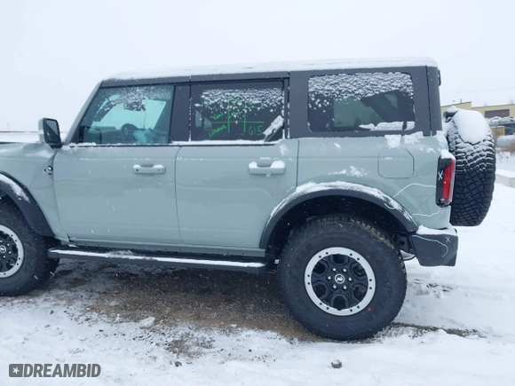 2024 Ford Bronco Outer Banks with VIN 1FMDE8BH2RLB47383, listed as a IAAI auction lot 41352347 with 344 mi miles. Bid and sale history available at carsss.com. Image 14.