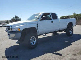 1996 Dodge Ram 1500 with VIN 3B7HF13Z5TM129127, listed as a Copart auction lot 71320904 with 177,066 mi miles and Salvage Title. Bid and sale history available at carsss.com. Image 1.