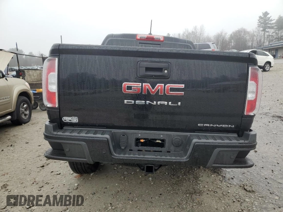 2022 GMC Canyon 4WD Denali with VIN 1GTG6EEN8N1124601, listed as a Copart auction lot 83953604 with 26,045 mi miles and Salvage Title. Bid and sale history available at carsss.com. Image 6.