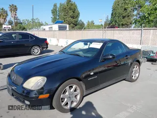 1999 Mercedes-Benz SLK 230/320 with VIN WDBKK47F8XF136256, listed as a IAAI auction lot 42192642 with 168,277 mi miles and . Bid and sale history available at DreamBid. Image 6.