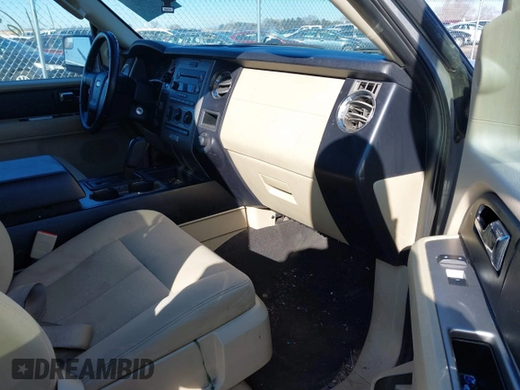 2015 Ford Expedition Max XL z VIN 1FMJK1GT0FEF41139, wystawiony jako IAAI lot #41656497 z przebiegiem 189 775 mil mil oraz . Historia ofert i sprzedaży dostępna na DreamBid. Obrazek 5.
