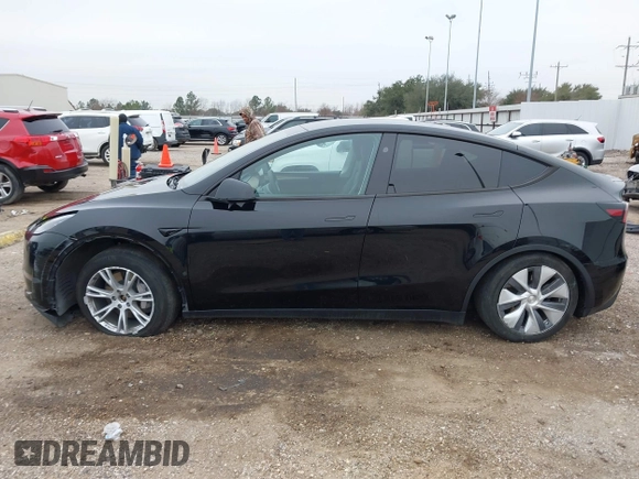 2023 Tesla Model Y Long Range z VIN 7SAYGDEEXPA181114, wystawiony jako IAAI lot #41564617 z przebiegiem 64 990 mil mil oraz . Historia ofert i sprzedaży dostępna na DreamBid. Obrazek 15.