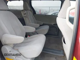 2013 Toyota Sienna LE AAS with VIN 5TDKK3DC1DS368585, listed as a IAAI auction lot 42070311 with 181,408 mi miles. Bid and sale history available at carsss.com. Image 8.