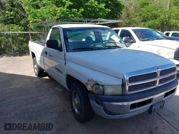 1999 Dodge Ram 2500 with VIN 3B7KC26Z0XM582397, listed as a IAAI auction lot 42015637 with 188,837 mi miles. Bid and sale history available at carsss.com. Image 1.