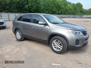 2015 Kia Sorento LX with VIN 5XYKTCA6XFG650154, listed as a IAAI auction lot 42462530 with 120,966 mi miles and . Bid and sale history available at DreamBid. Image 1.