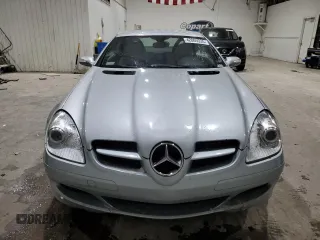 2007 Mercedes-Benz SLK-Class 3.0L with VIN WDBWK54F37F144843, listed as a Copart auction lot 42009335 with 168,985 mi miles and Clean Title. Bid and sale history available at carsss.com. Image 5.