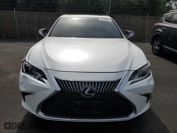 2019 Lexus ES 350 with VIN 58ABZ1B11KU047127, listed as a Copart auction lot 52189835 with 47,659 mi miles and Salvage Title. Bid and sale history available at DreamBid. Image 5.