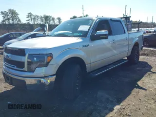 2009 Ford F-150 XL with VIN 1FTRW14879FA88633, listed as a IAAI auction lot 41904342 with 233,232 mi miles. Bid and sale history available at carsss.com. Image 17.