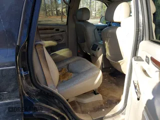 2006 Cadillac Escalade z VIN 1GYEK63N26R131245, wystawiony jako IAAI lot #41355286 z przebiegiem 247 558 mil mil oraz . Historia ofert i sprzedaży dostępna na DreamBid. Obrazek 8.