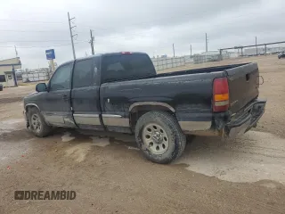 1999 GMC New Sierra 1500 SLE with VIN 2GTEC19TXX1539997, listed as a Copart auction lot 50202325 with 259,579 mi miles and Salvage Title. Bid and sale history available at carsss.com. Image 2.