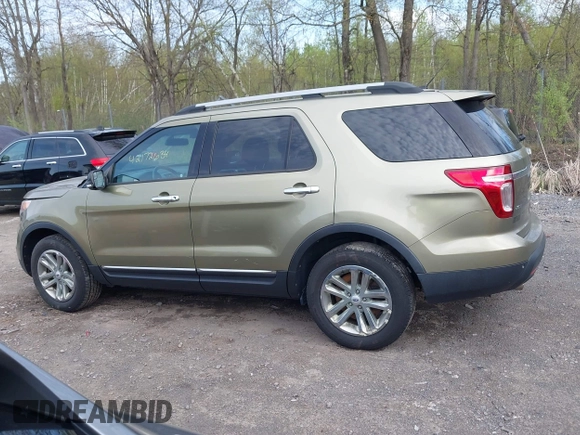 2013 Ford Explorer XLT with VIN 1FM5K8D87DGC56059, listed as a IAAI auction lot 42172634 with 149,803 mi miles and . Bid and sale history available at carsss.com. Image 14.