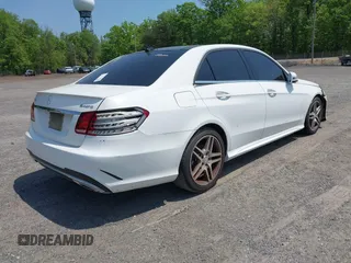 2015 Mercedes-Benz E 350 Luxury with VIN WDDHF8JBXFB088879, listed as a IAAI auction lot 42132658 with Not Provided miles and . Bid and sale history available at DreamBid. Image 4.