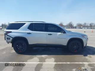 2018 Chevrolet Traverse Premier with VIN 1GNERKKW1JJ137976, listed as a IAAI auction lot 41728142 with 119,515 mi miles. Bid and sale history available at carsss.com. Image 14.