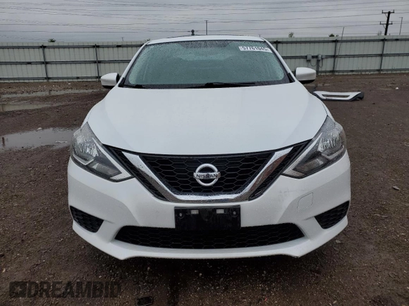2017 Nissan Sentra SV z VIN 3N1AB7AP7HY329818, wystawiony jako Copart lot #57761045 z przebiegiem 46 313 mil mil oraz Szkoda całkowita • Salvage title. Historia ofert i sprzedaży dostępna na DreamBid. Obrazek 5.