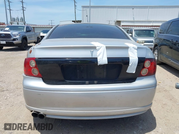2004 Pontiac GTO z VIN 6G2VX12G04L295369, wystawiony jako IAAI lot #42244826 z przebiegiem Nie podano mil oraz . Historia ofert i sprzedaży dostępna na DreamBid. Obrazek 15.
