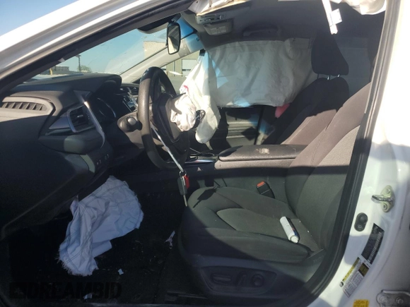 2019 Toyota Camry LE with VIN 4T1B11HK9KU267193, listed as a Copart auction lot 54120105 with Not Provided miles and Clean Title. Bid and sale history available at carsss.com. Image 7.