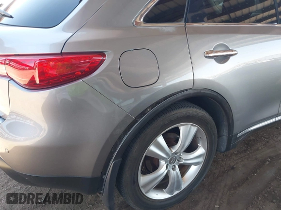 2010 Infiniti FX с VIN JN8AS1MU0AM800135, выставлен на аукционе IAAI как лот 42549814 с пробегом 298 670 миль миль и . История ставок и продаж доступна на DreamBid. Изображение 6.