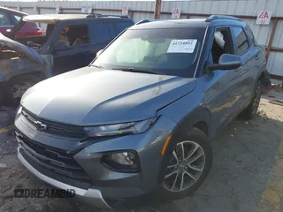2021 Chevrolet TrailBlazer LT with VIN KL79MPSL1MB164019, listed as a IAAI auction lot 41734852 with 89,994 mi miles. Bid and sale history available at carsss.com. Image 2.