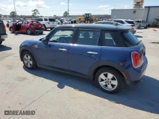 2018 MINI Hardtop 4 Door Cooper with VIN WMWXU1C5XJ2F81223, listed as a Copart auction lot 68828804 with 45,477 mi miles and Clean Title. Bid and sale history available at carsss.com. Image 2.