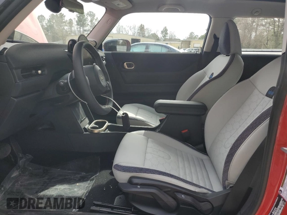 2025 MINI Hardtop Cooper S with VIN WMW23GD00S2W15493, listed as a Copart auction lot 48223195 with 181 mi miles and Salvage Title. Bid and sale history available at DreamBid. Image 7.