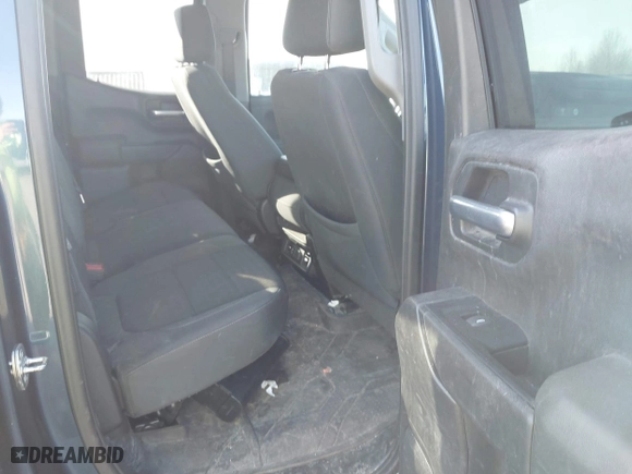 2019 Chevrolet Silverado 1500 LT with VIN 1GCRYDED2KZ262281, listed as a IAAI auction lot 41821511 with 107,341 mi miles. Bid and sale history available at carsss.com. Image 8.