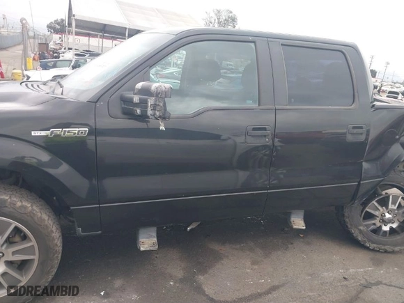 2014 Ford F-150 XL with VIN 1FTFW1EF5EKE08677, listed as a IAAI auction lot 41488333 with 155,093 mi miles. Bid and sale history available at carsss.com. Image 14.