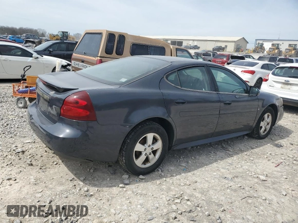 2008 Pontiac Grand Prix z VIN 2G2WP552781117446, wystawiony jako Copart lot #49675895 z przebiegiem 242 251 mil mil oraz Czysty tytuł • Clean title. Historia ofert i sprzedaży dostępna na DreamBid. Obrazek 3.