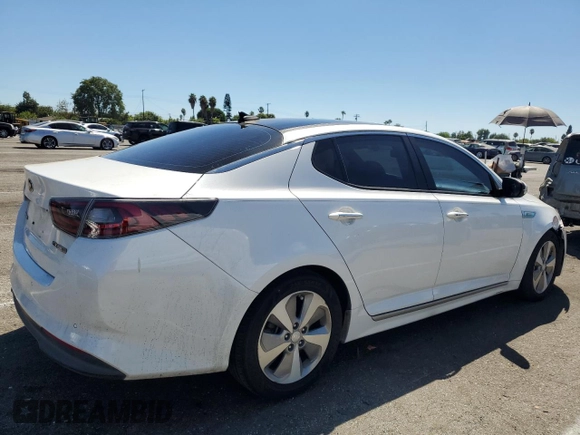 2016 Kia Optima Hybrid EX with VIN KNAGN4AD7G5097975, listed as a Copart auction lot 68545594 with 170,521 mi miles and Clean Title. Bid and sale history available at carsss.com. Image 3.