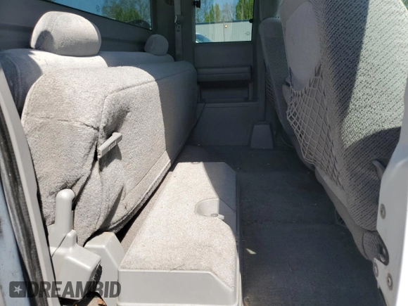 1997 Chevrolet Silverado 1500 with VIN 2GCEK19R7V1214129, listed as a Copart auction lot 54271075 with 153,543 mi miles and Clean Title. Bid and sale history available at DreamBid. Image 10.