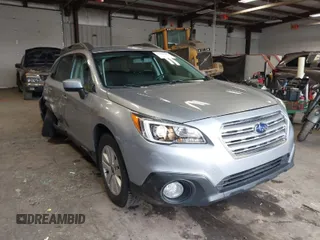 2015 Subaru Outback z VIN 4SABSACC7F3214226, wystawiony jako IAAI lot #41939591 z przebiegiem 121 381 mil mil oraz . Historia ofert i sprzedaży dostępna na DreamBid. Obrazek 1.