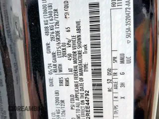 2024 Ford F-250 XL z VIN 1FT8W2BT2REE44792, wystawiony jako Copart lot #51431915 z przebiegiem Nie podano mil oraz Szkoda całkowita • Salvage title. Historia ofert i sprzedaży dostępna na DreamBid. Obrazek 12.
