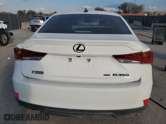 2018 Lexus IS 350 z VIN JTHCZ1D21J5015257, wystawiony jako Copart lot #44171435 z przebiegiem 56 695 mil mil oraz Szkody całkowita. Historia ofert i sprzedaży dostępna na DreamBid. Obrazek 6.