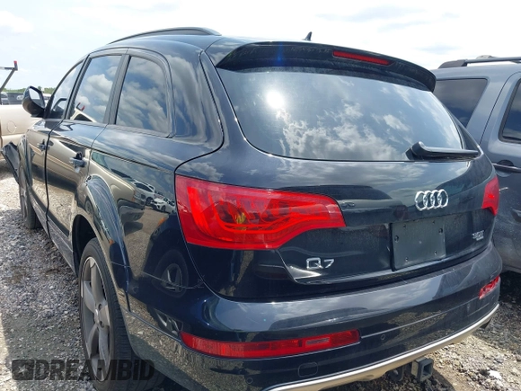 2014 Audi Q7 3.0T Premium with VIN WA1CGAFE2ED010007, listed as a IAAI auction lot 41751305 with 120,524 mi miles. Bid and sale history available at carsss.com. Image 16.