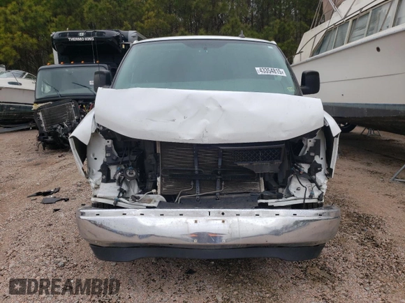 2017 Chevrolet Express Passenger LT z VIN 1GAZGPFFXH1281424, wystawiony jako Copart lot #43354815 z przebiegiem 110 227 mil mil oraz Szkoda całkowita • Salvage title. Historia ofert i sprzedaży dostępna na DreamBid. Obrazek 5.