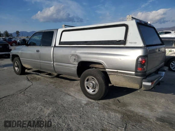 1997 Dodge Ram 2500 with VIN 3B7KC23Z0VM526798, listed as a Copart auction lot 45059435 with 298,639 mi miles and Clean Title. Bid and sale history available at carsss.com. Image 2.