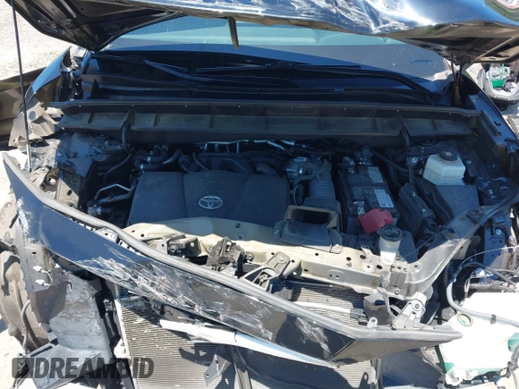 2021 Toyota Highlander L with VIN 5TDZZRAHXMS526743, listed as a IAAI auction lot 42335813 with 79,000 mi miles and . Bid and sale history available at DreamBid. Image 10.