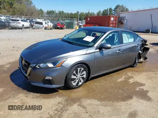 2020 Nissan Altima S with VIN 1N4BL4BV3LC277136, listed as a IAAI auction lot 41824422 with 105,250 mi miles and . Bid and sale history available at carsss.com. Image 18.