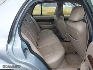2009 Mercury Grand Marquis LS with VIN 2MEHM75V99X618418, listed as a IAAI auction lot 41104998 with 72,658 mi miles. Bid and sale history available at carsss.com. Image 8.