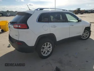 2017 Jeep Cherokee Latitude z VIN 1C4PJLCB6HW566120, wystawiony jako Copart lot #56361185 z przebiegiem 86 880 mil mil oraz Szkoda całkowita • Salvage title. Historia ofert i sprzedaży dostępna na DreamBid. Obrazek 3.